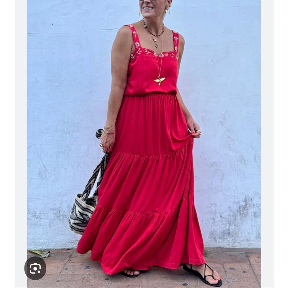 Vida Mia NWT Red Embroidered Sleeveless Open Tie Back Tiered Maxi Dress Large
